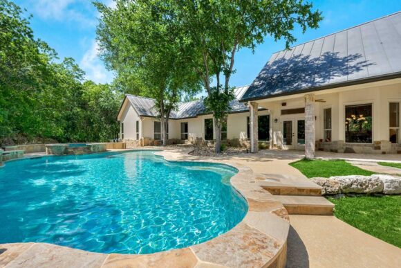 Backyard Swimming Pool